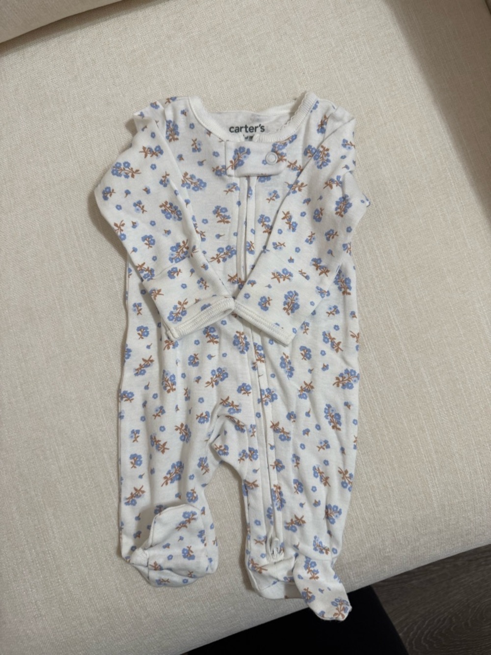 Bundle Preemie Sleepers - Picture 3 of 3